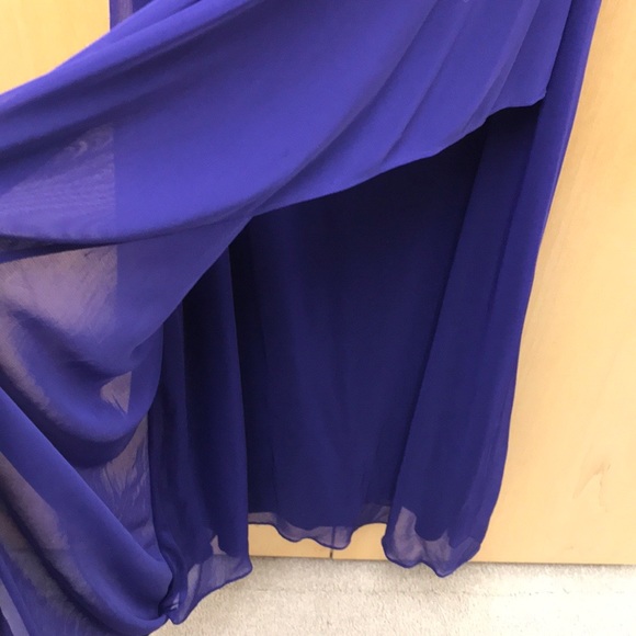 Melanie Lyne gorgeous purple gown - Picture 10 of 14